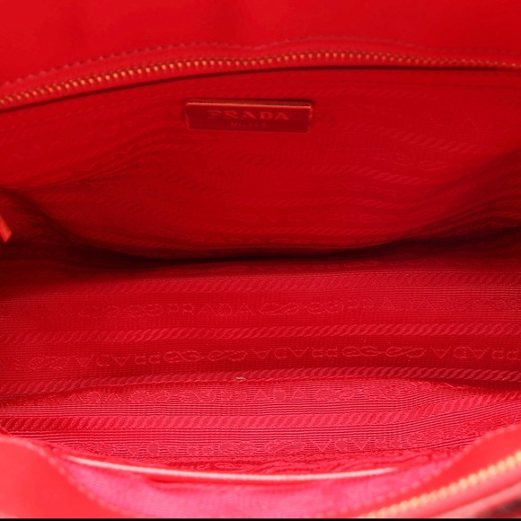 Prada Red Saffiano Patent Leather Tote Bag - Picture 7 of 7